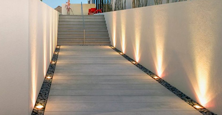 SYA-302 Luz redonda en tierra